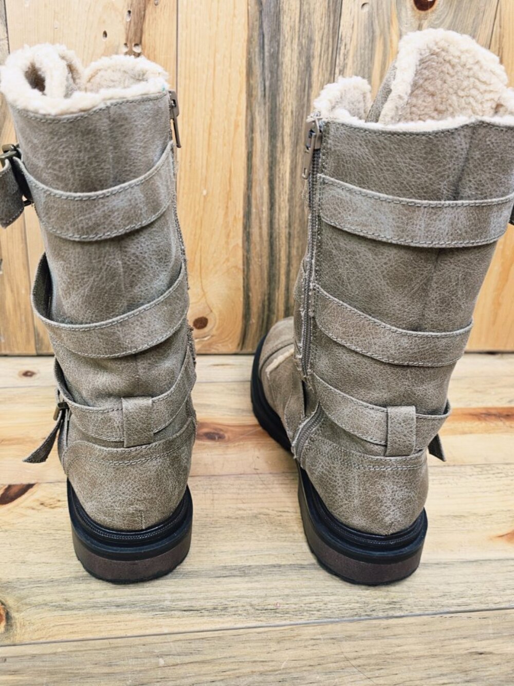 ROCKET DOG Fleece Lined Winter Boots Size 8.5 - Picture 3 of 6